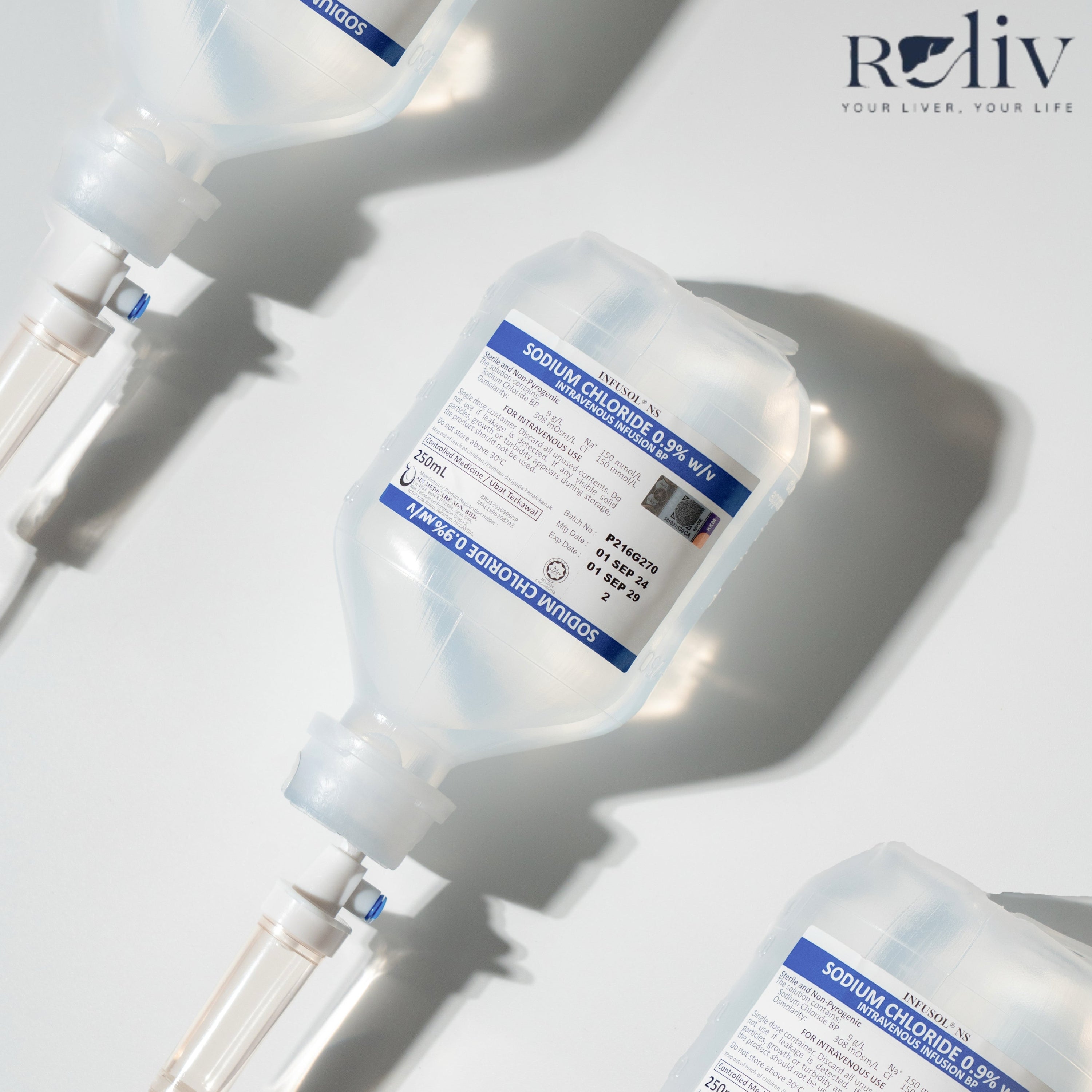 Image of The Dark Side Of Beauty: Toxicological Impacts Of Synthetic Cosmetics and Personal Care Products